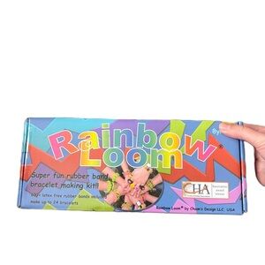 Rainbow Loom Fun Bracelet Kit with Mixed Colors NEW